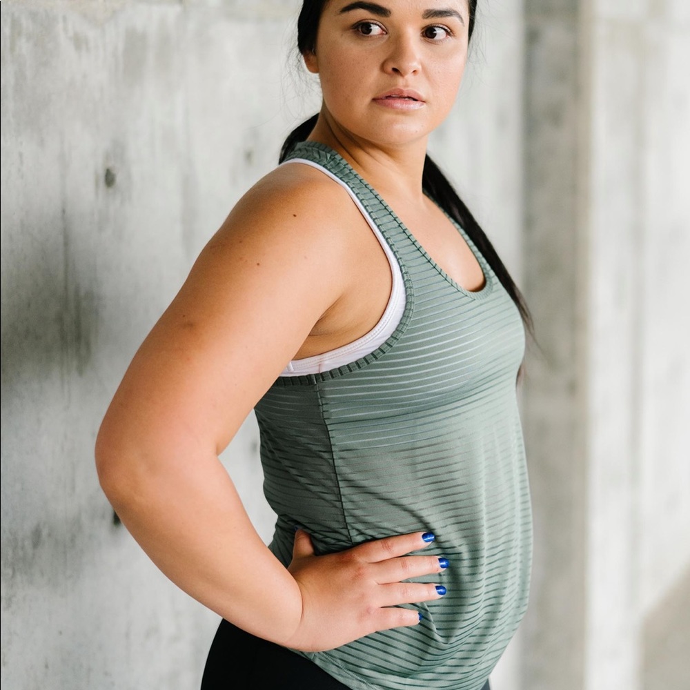 ZYIA Olive Havana Tank Top size Large